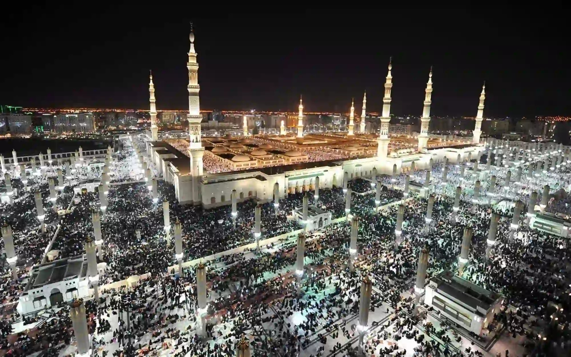 حجز طيران من الرياض إلى المدينة المنورة