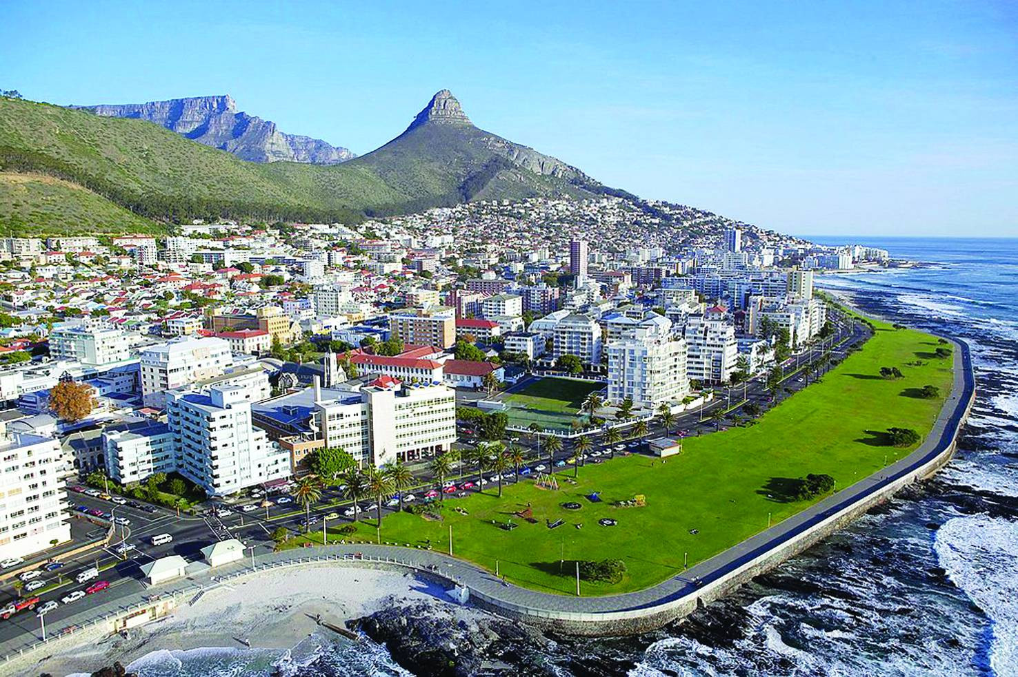 حجز طيران من الرياض إلى كيب تاون