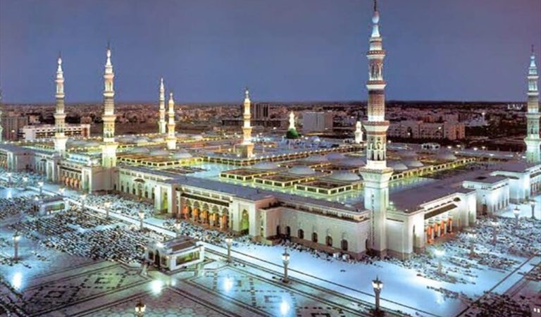 حجز طيران من إسطنبول إلى المدينة المنورة