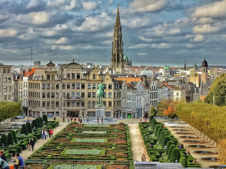 حجز طيران من لندن إلى بروكسل